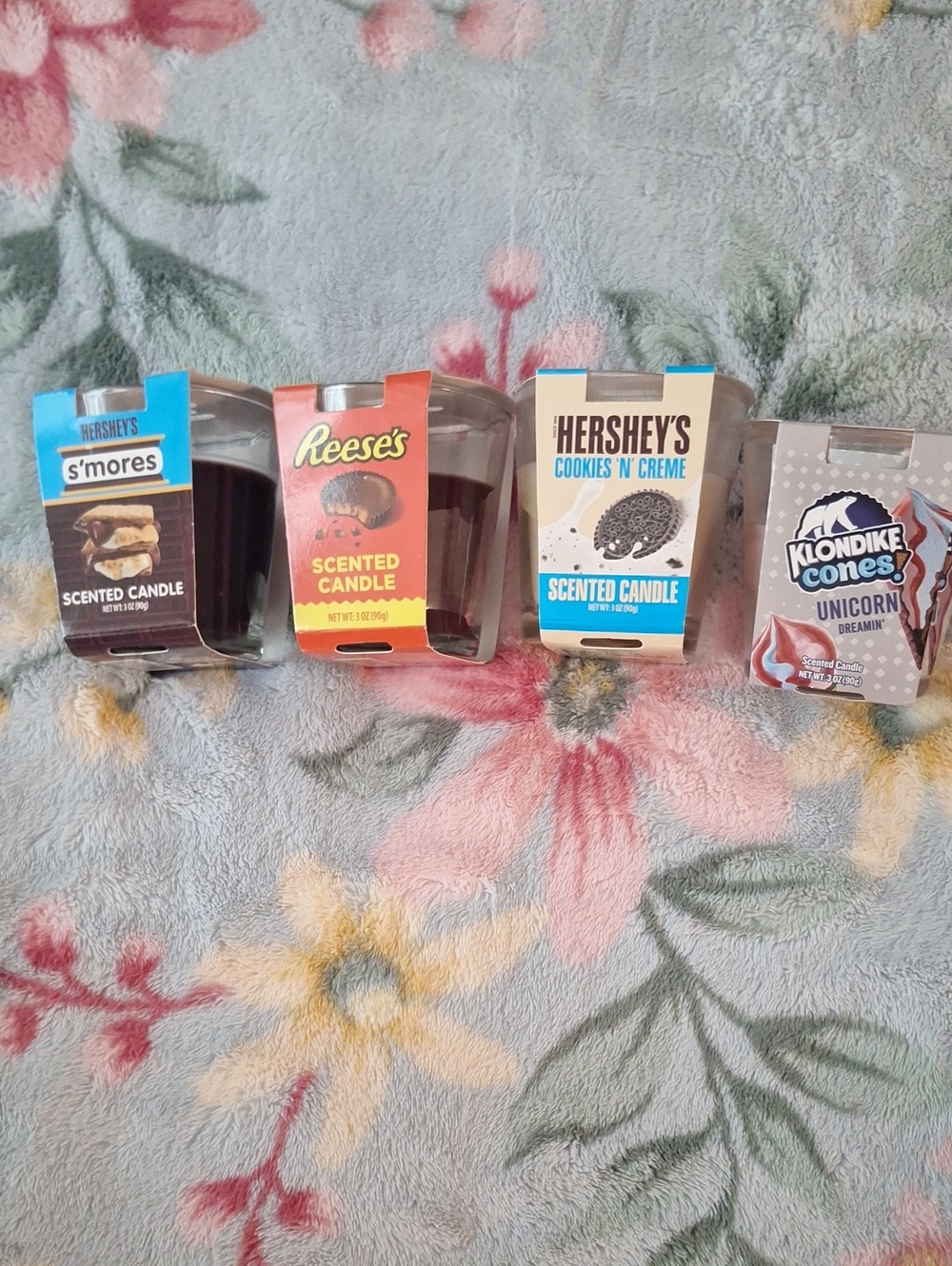 Hershey's & Reese's Scented Candle Set - Chocolate & Cookies Scents
